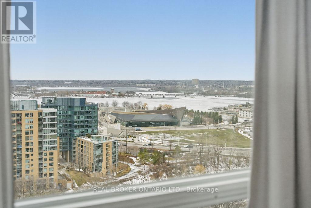 1403 - 428 Sparks Street, Ottawa, Ontario  K1R 0B3 - Photo 17 - X12889192