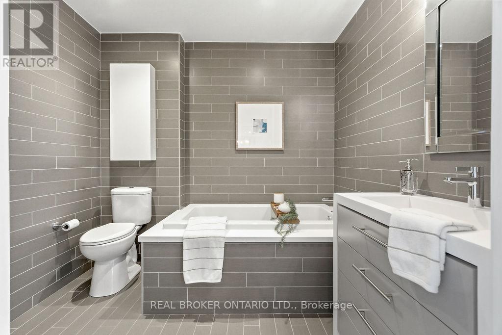 1403 - 428 Sparks Street, Ottawa, Ontario  K1R 0B3 - Photo 22 - X12889192