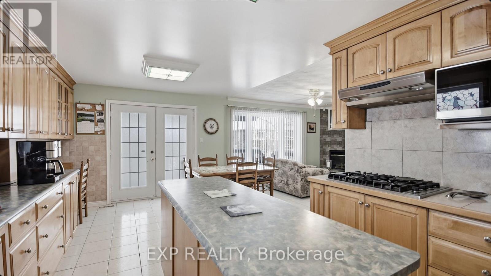 21 Chippewa Avenue, Ottawa, Ontario  K2G 1X6 - Photo 10 - X12889258