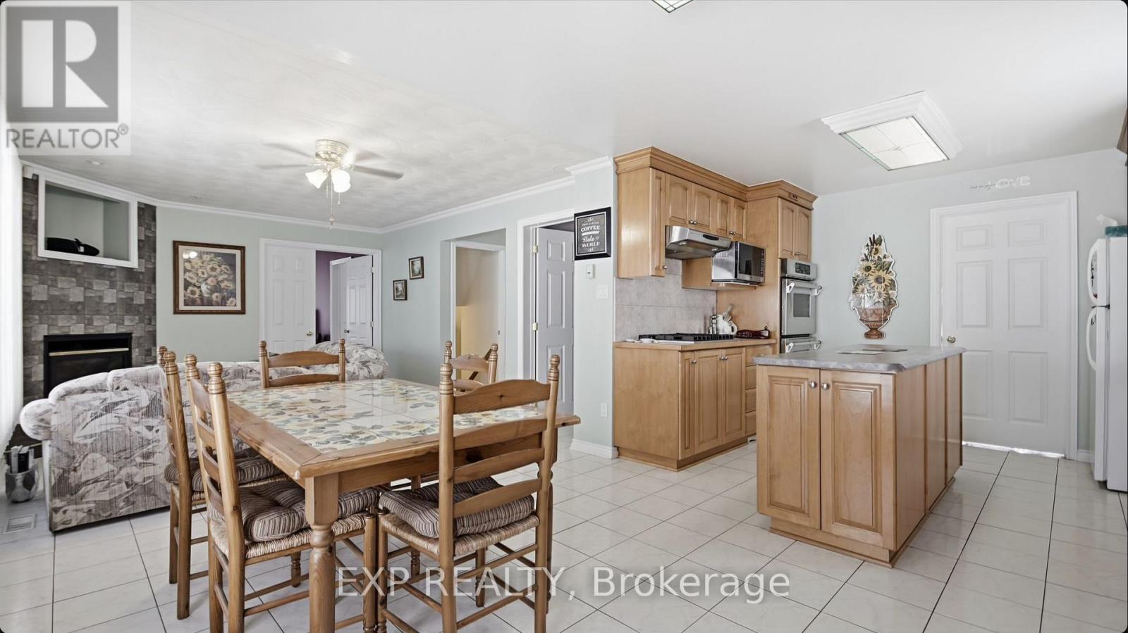 21 Chippewa Avenue, Ottawa, Ontario  K2G 1X6 - Photo 12 - X12889258