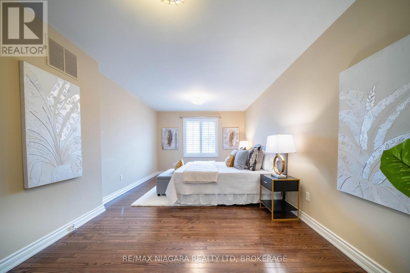 7751 South Wood Drive, Niagara Falls, Ontario  L2H 2X1 - Photo 29 - X12889184