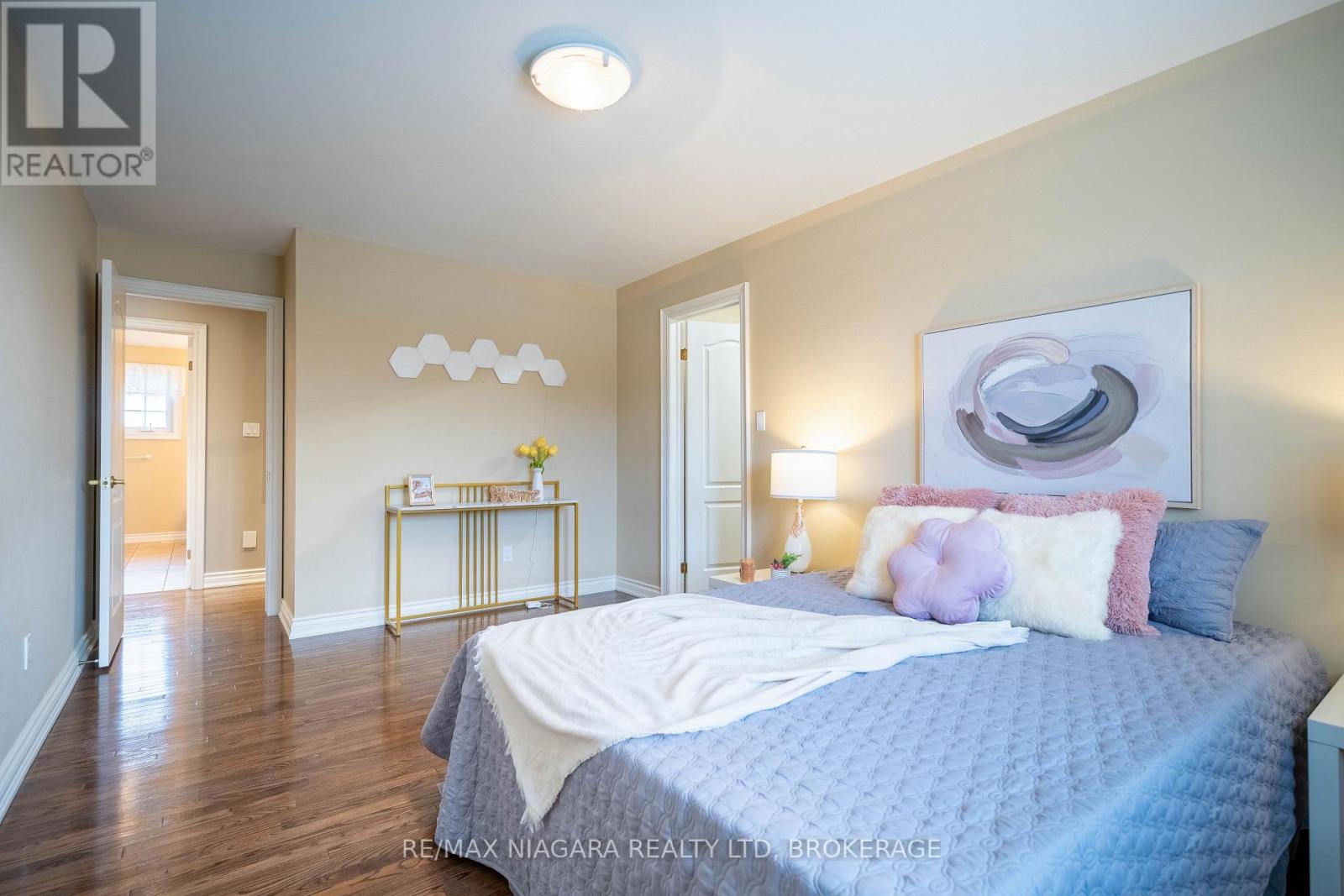 7751 South Wood Drive, Niagara Falls, Ontario  L2H 2X1 - Photo 36 - X12889184