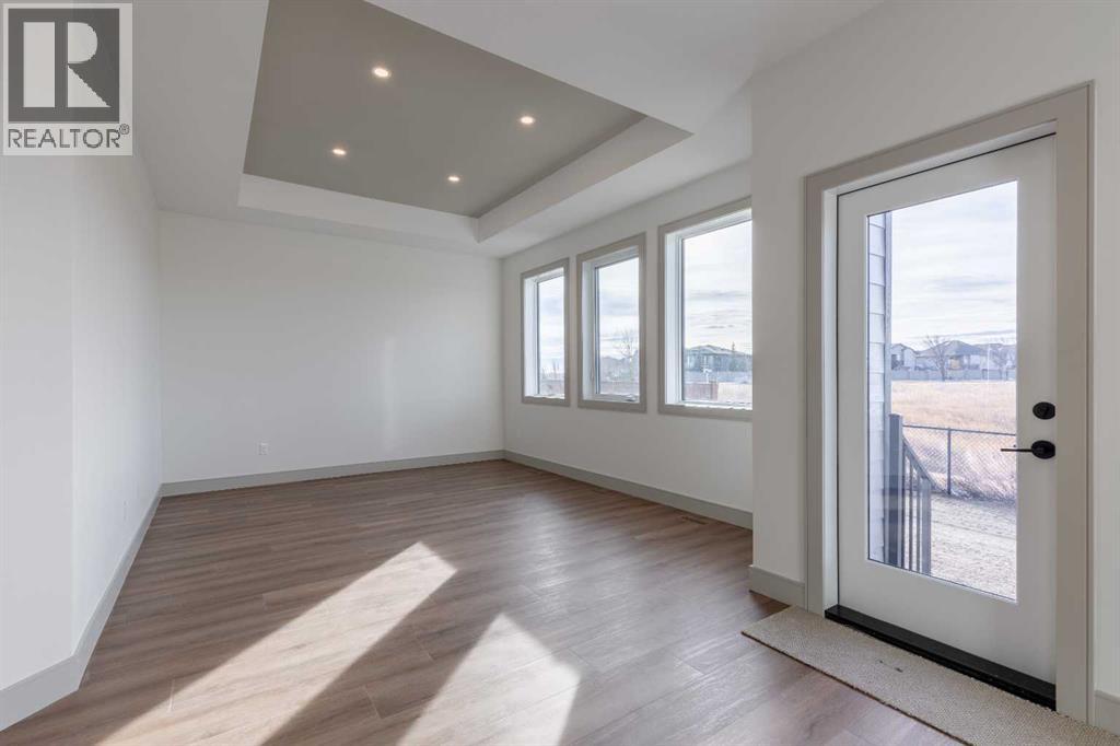 322 Canyon Meadows Road W, Lethbridge, Alberta  T1K 8E7 - Photo 28 - A2277428