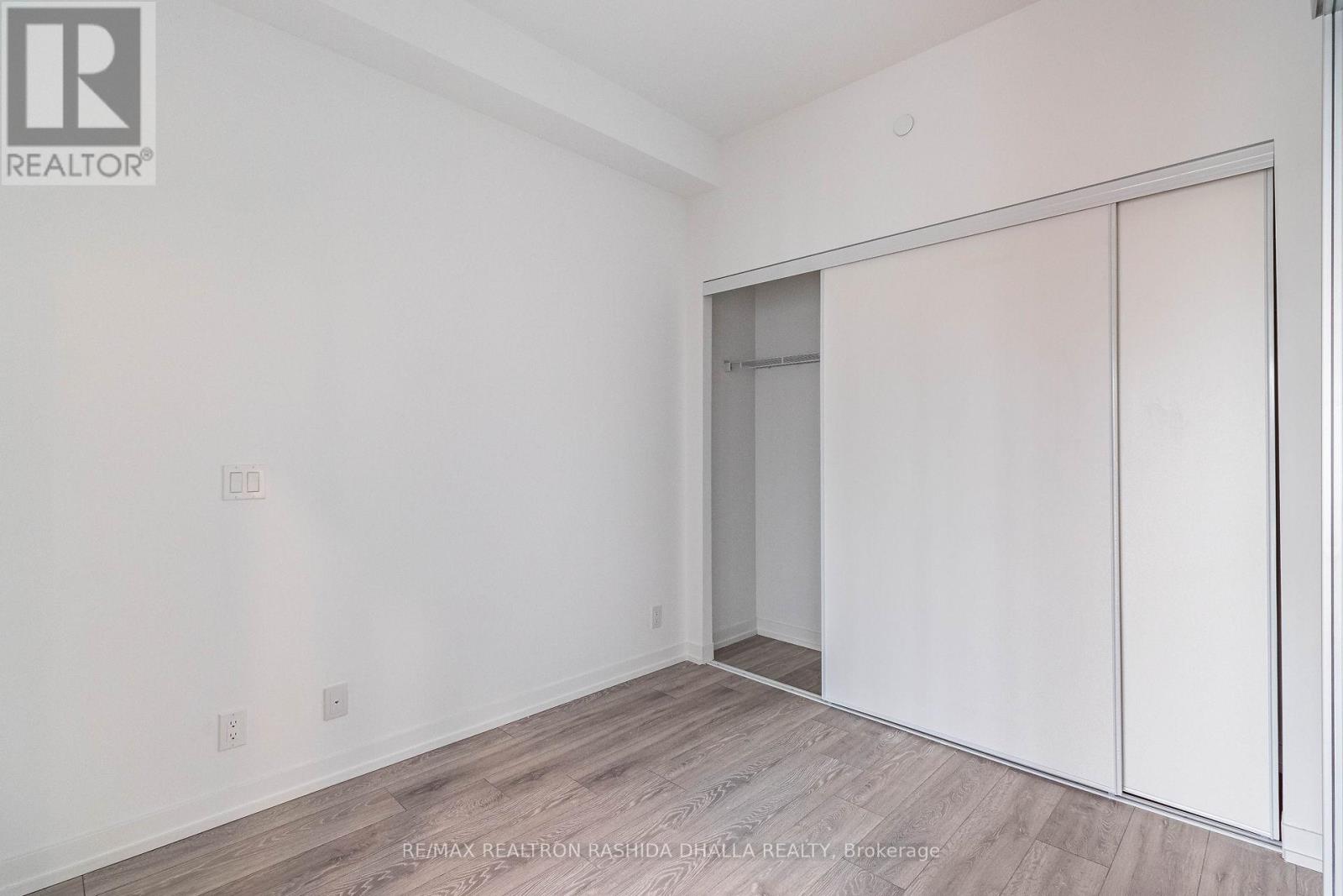 736 - 2020 Bathurst Street, Toronto, Ontario  M5B 1L2 - Photo 13 - C12889178