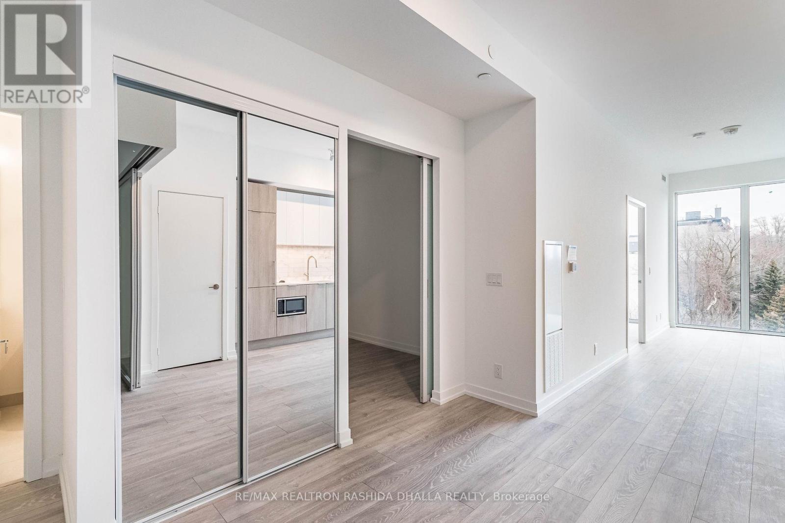 736 - 2020 Bathurst Street, Toronto, Ontario  M5B 1L2 - Photo 17 - C12889178