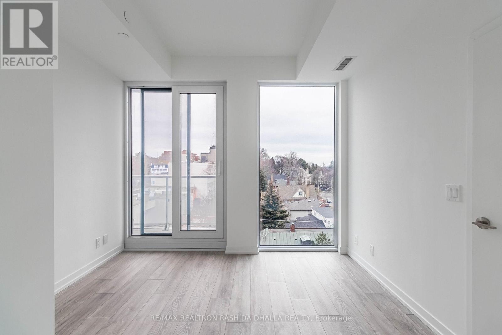 736 - 2020 Bathurst Street, Toronto, Ontario  M5B 1L2 - Photo 30 - C12889178