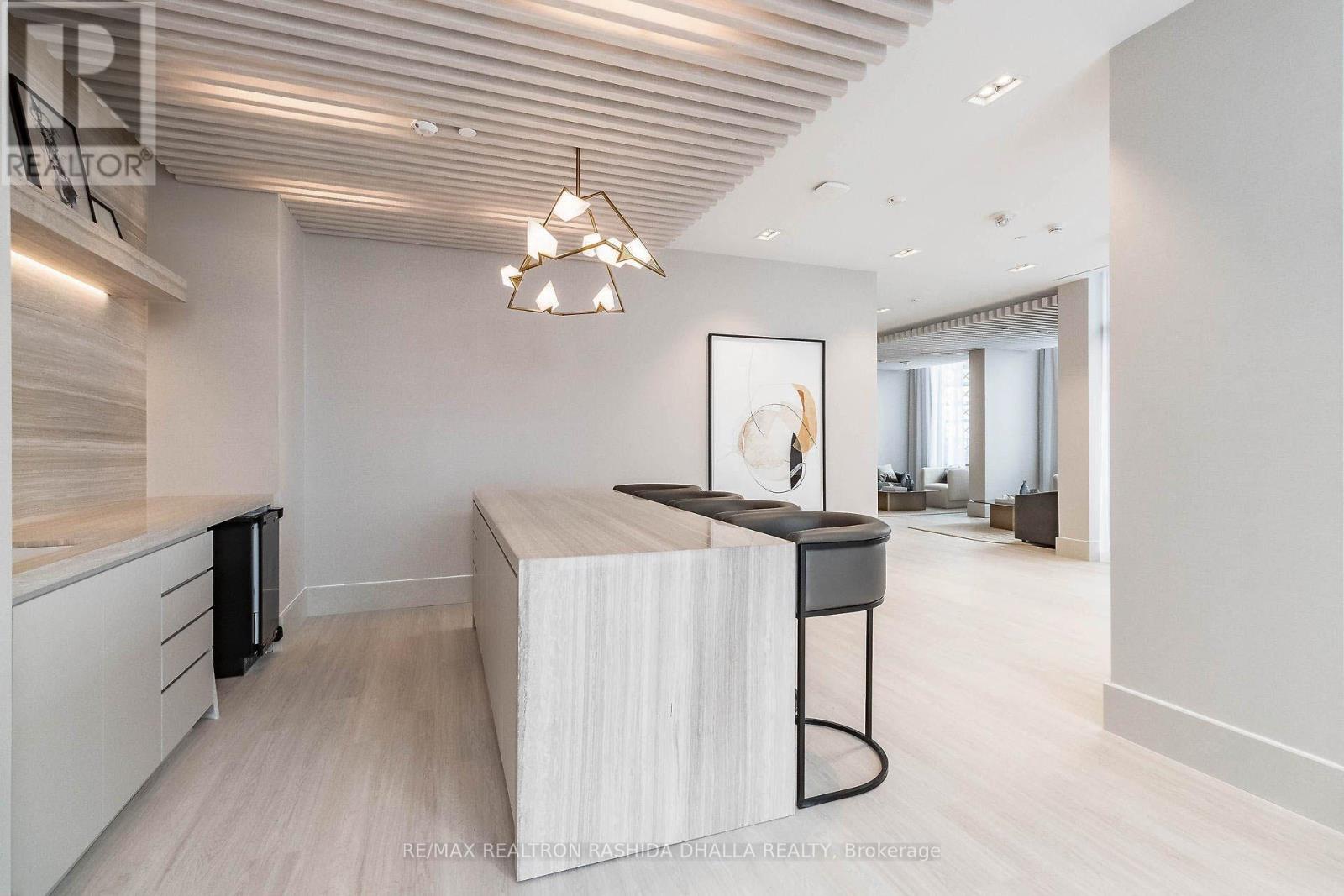 736 - 2020 Bathurst Street, Toronto, Ontario  M5B 1L2 - Photo 45 - C12889178