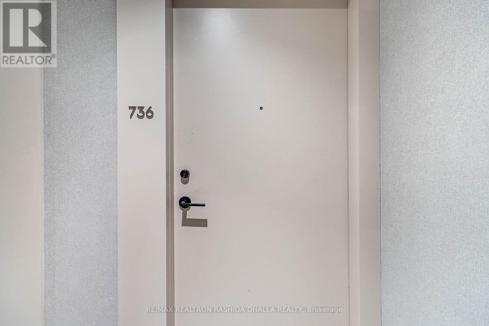 736 - 2020 Bathurst Street, Toronto, Ontario  M5B 1L2 - Photo 8 - C12889178