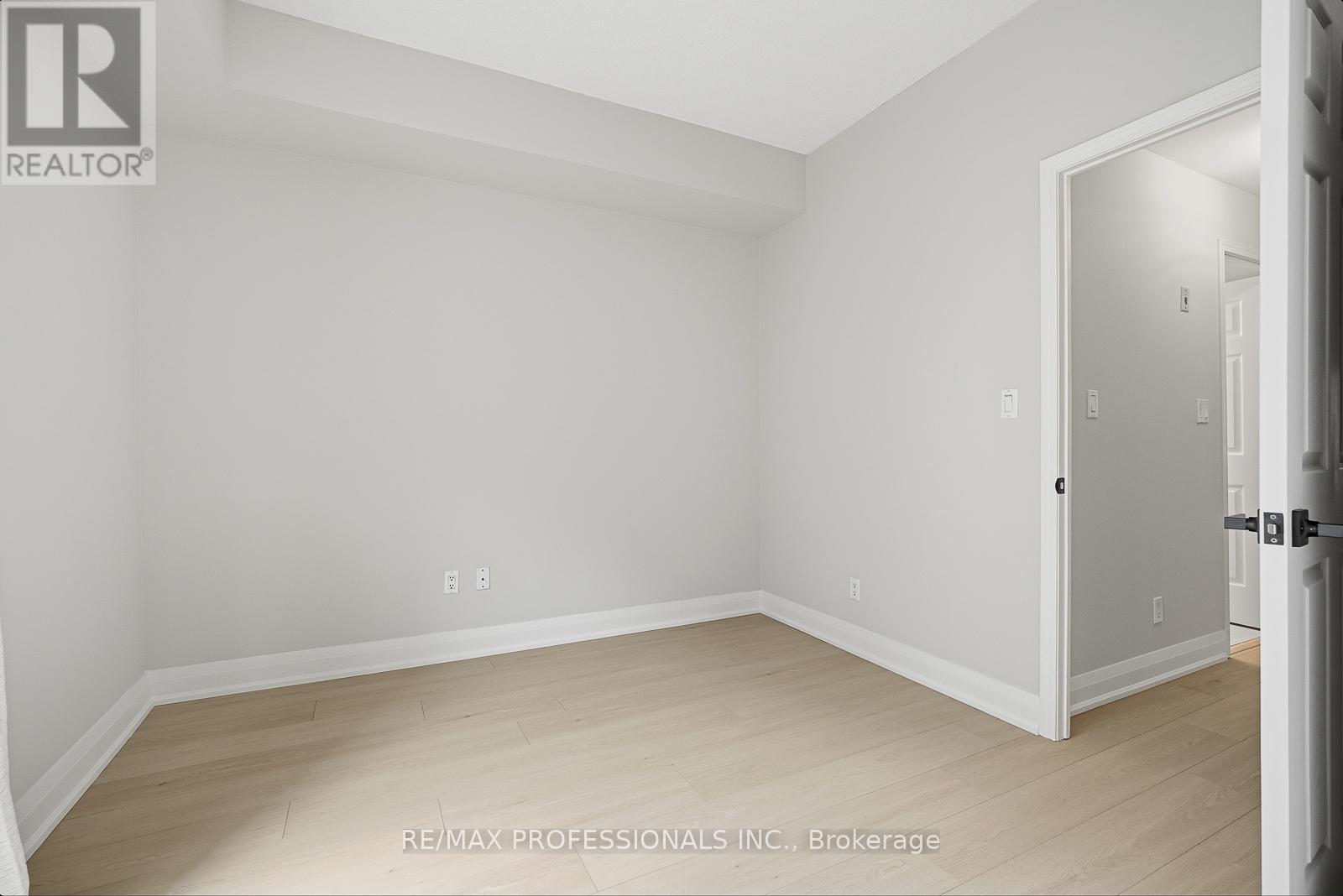 579 - 36 Stadium Road, Toronto, Ontario  M5V 3P4 - Photo 15 - C12889208