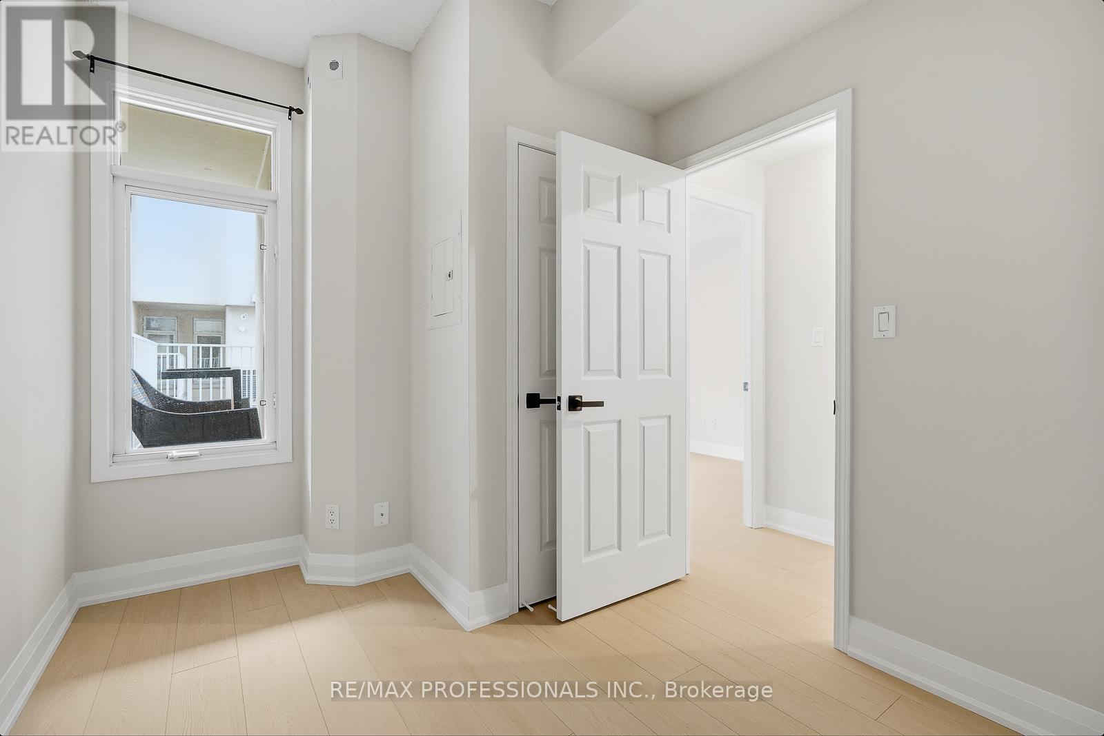 579 - 36 Stadium Road, Toronto, Ontario  M5V 3P4 - Photo 18 - C12889208