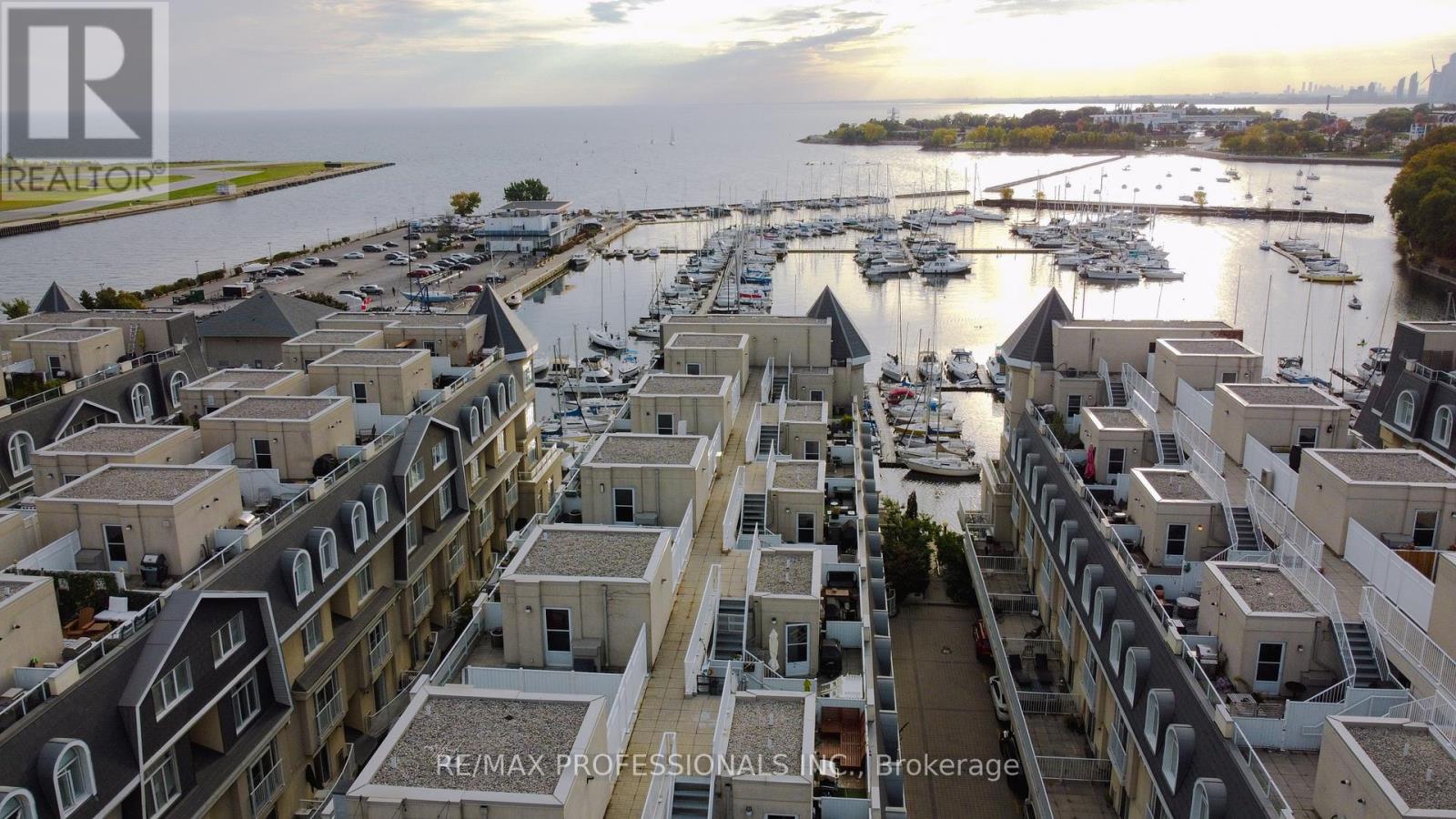 579 - 36 Stadium Road, Toronto, Ontario  M5V 3P4 - Photo 28 - C12889208