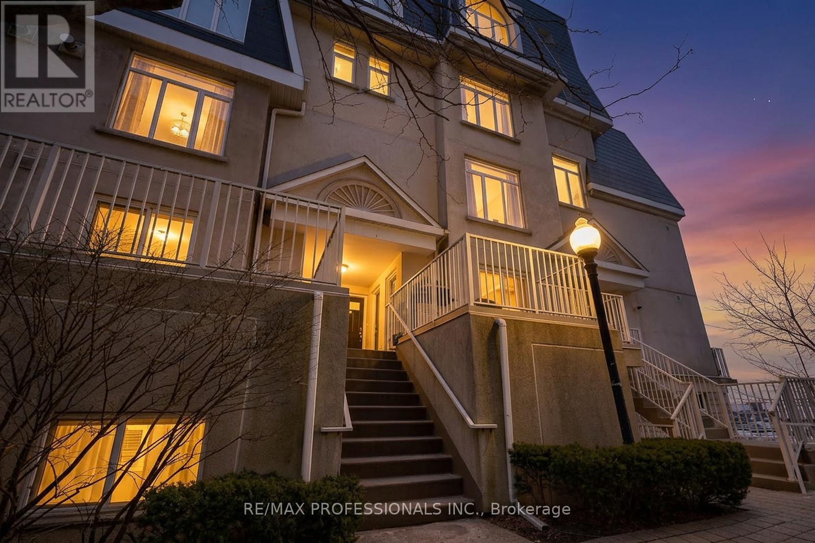 579 - 36 Stadium Road, Toronto, Ontario  M5V 3P4 - Photo 3 - C12889208