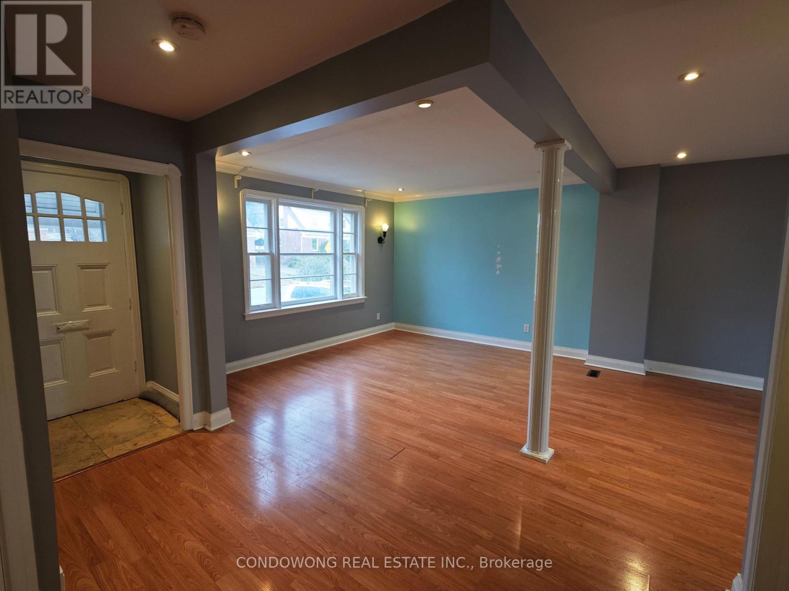 9 Craigmore Crescent, Toronto, Ontario  M2N 2Y2 - Photo 10 - C12889276