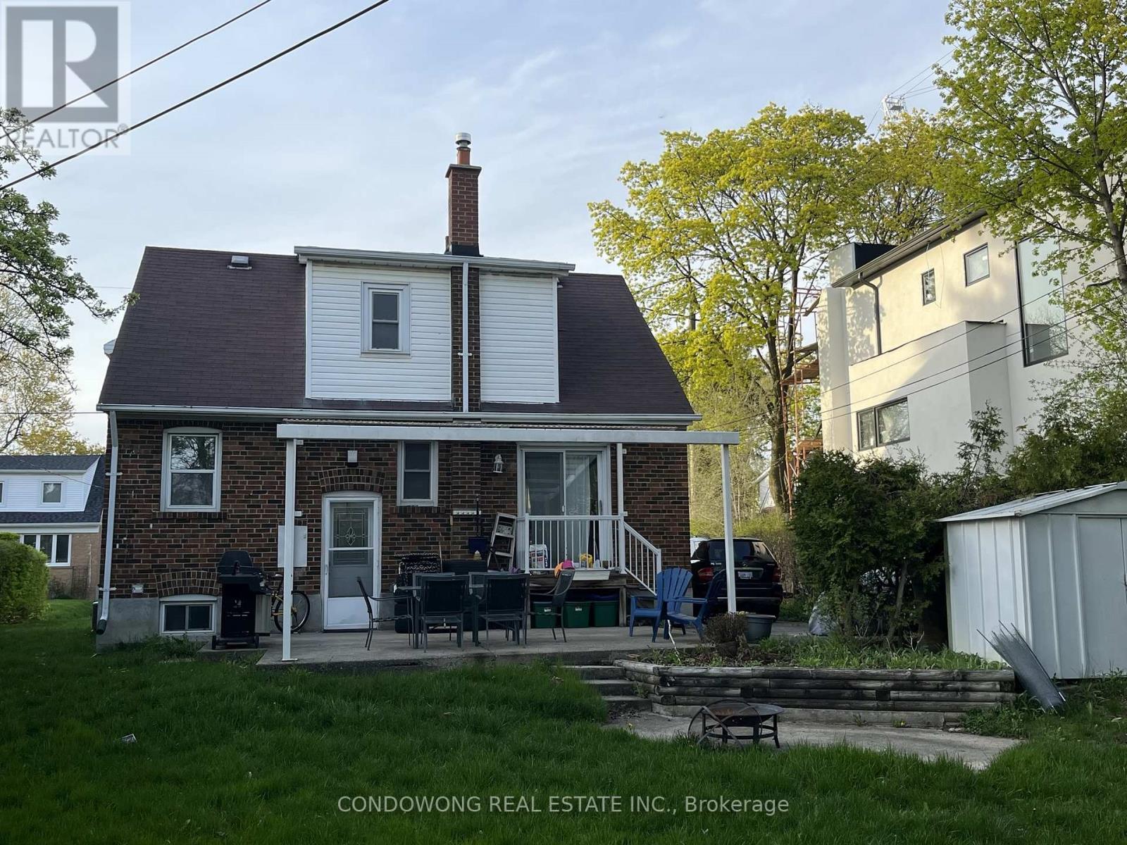 9 Craigmore Crescent, Toronto, Ontario  M2N 2Y2 - Photo 2 - C12889276