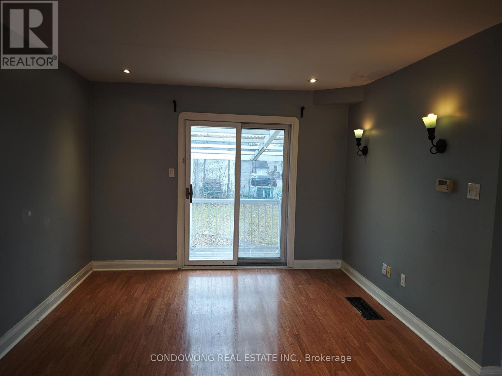 9 Craigmore Crescent, Toronto, Ontario  M2N 2Y2 - Photo 9 - C12889276