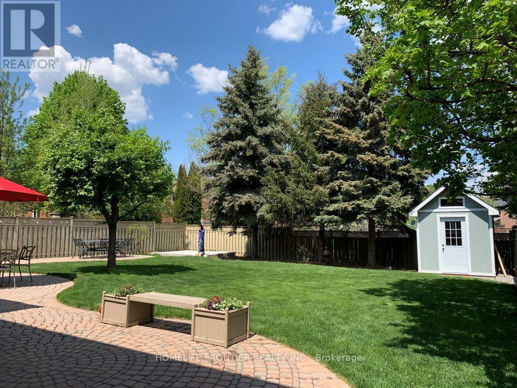 462 Weldrick Road E, Richmond Hill, Ontario  L4B 2T6 - Photo 2 - N12889230