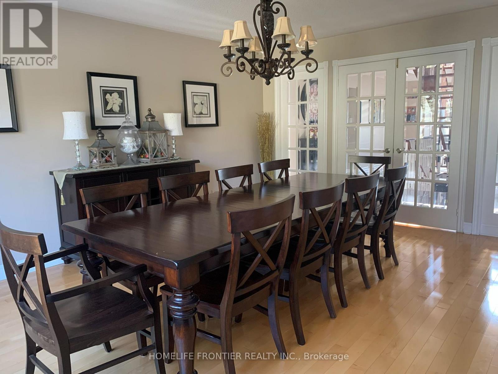 462 Weldrick Road E, Richmond Hill, Ontario  L4B 2T6 - Photo 4 - N12889230