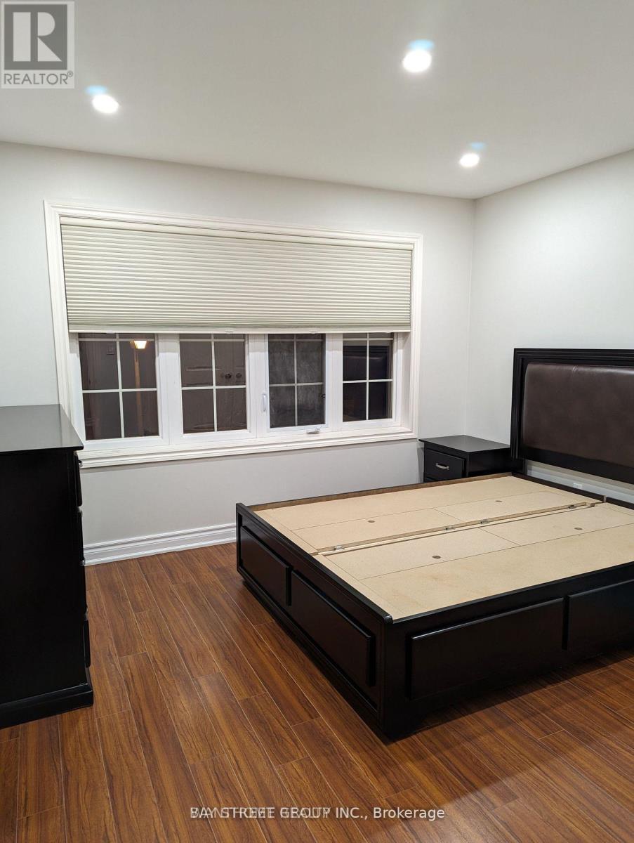 35 Everett Street, Markham, Ontario  L6E 0H6 - Photo 17 - N12889236