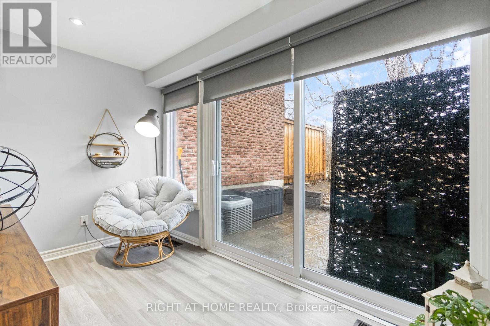 117 - 219 Milestone Crescent, Aurora, Ontario  L4G 3M2 - Photo 14 - N12889282