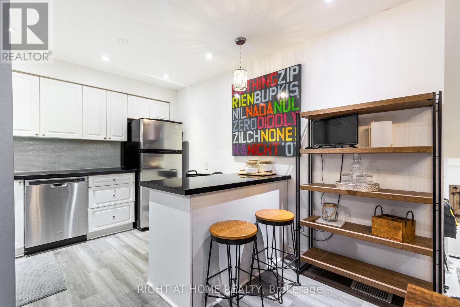 117 - 219 Milestone Crescent, Aurora, Ontario  L4G 3M2 - Photo 17 - N12889282