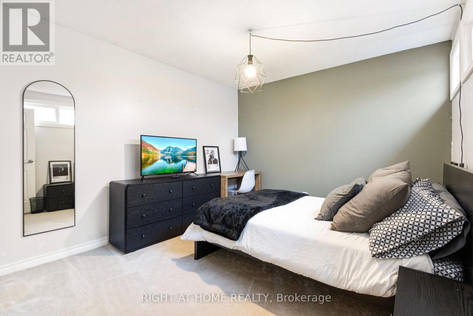 117 - 219 Milestone Crescent, Aurora, Ontario  L4G 3M2 - Photo 23 - N12889282