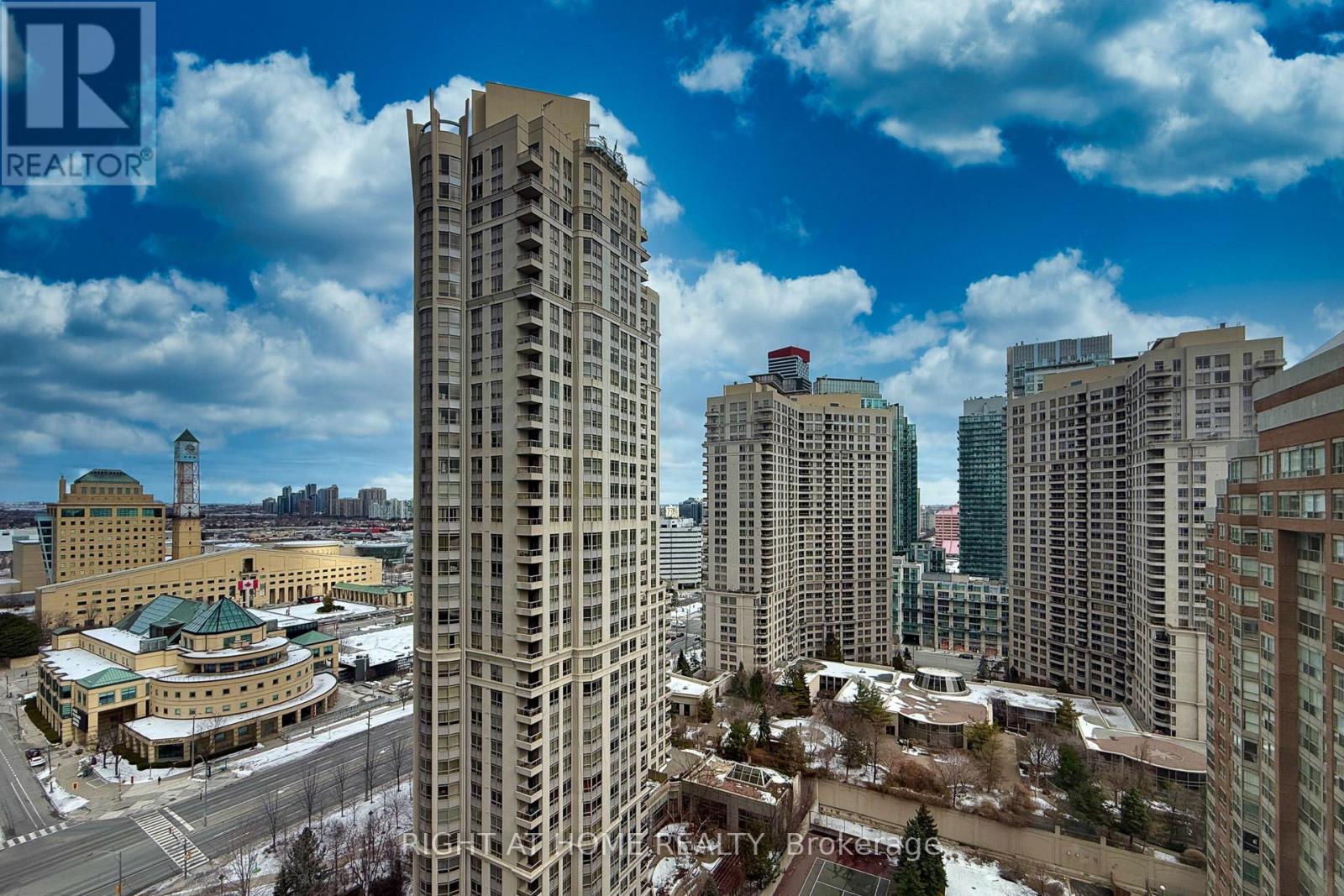 Ph104 - 335 Webb Drive, Mississauga, Ontario  L5B 4A1 - Photo 30 - W12889214