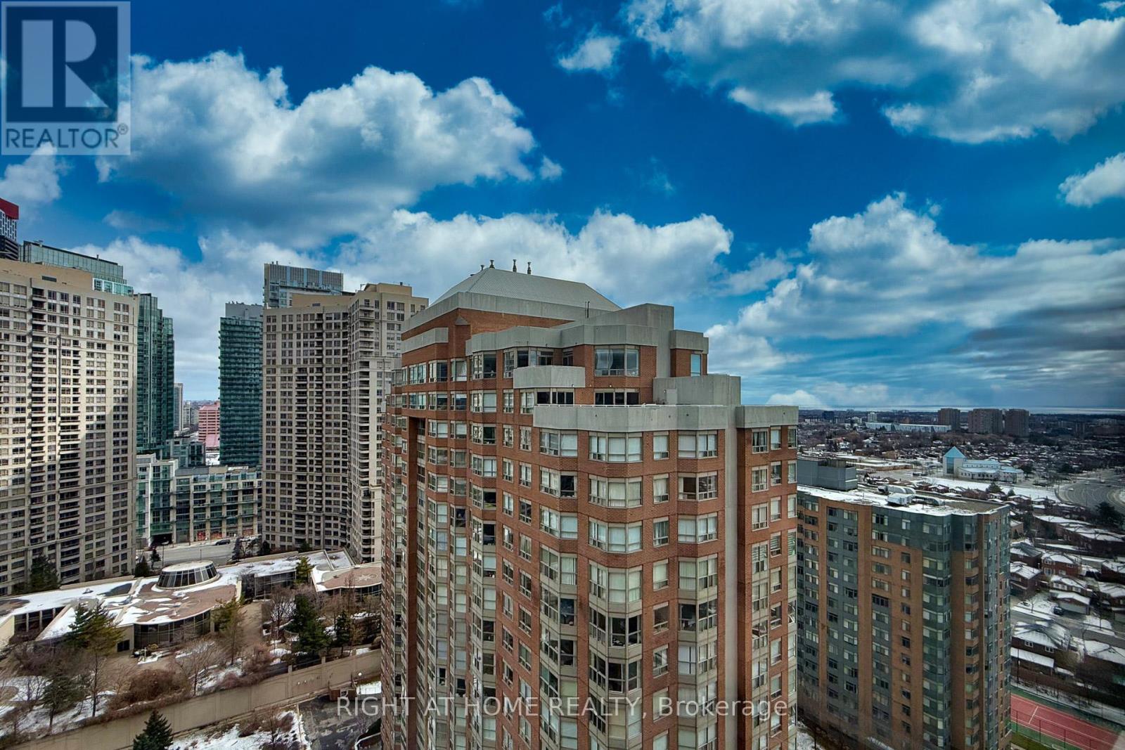 Ph104 - 335 Webb Drive, Mississauga, Ontario  L5B 4A1 - Photo 31 - W12889214