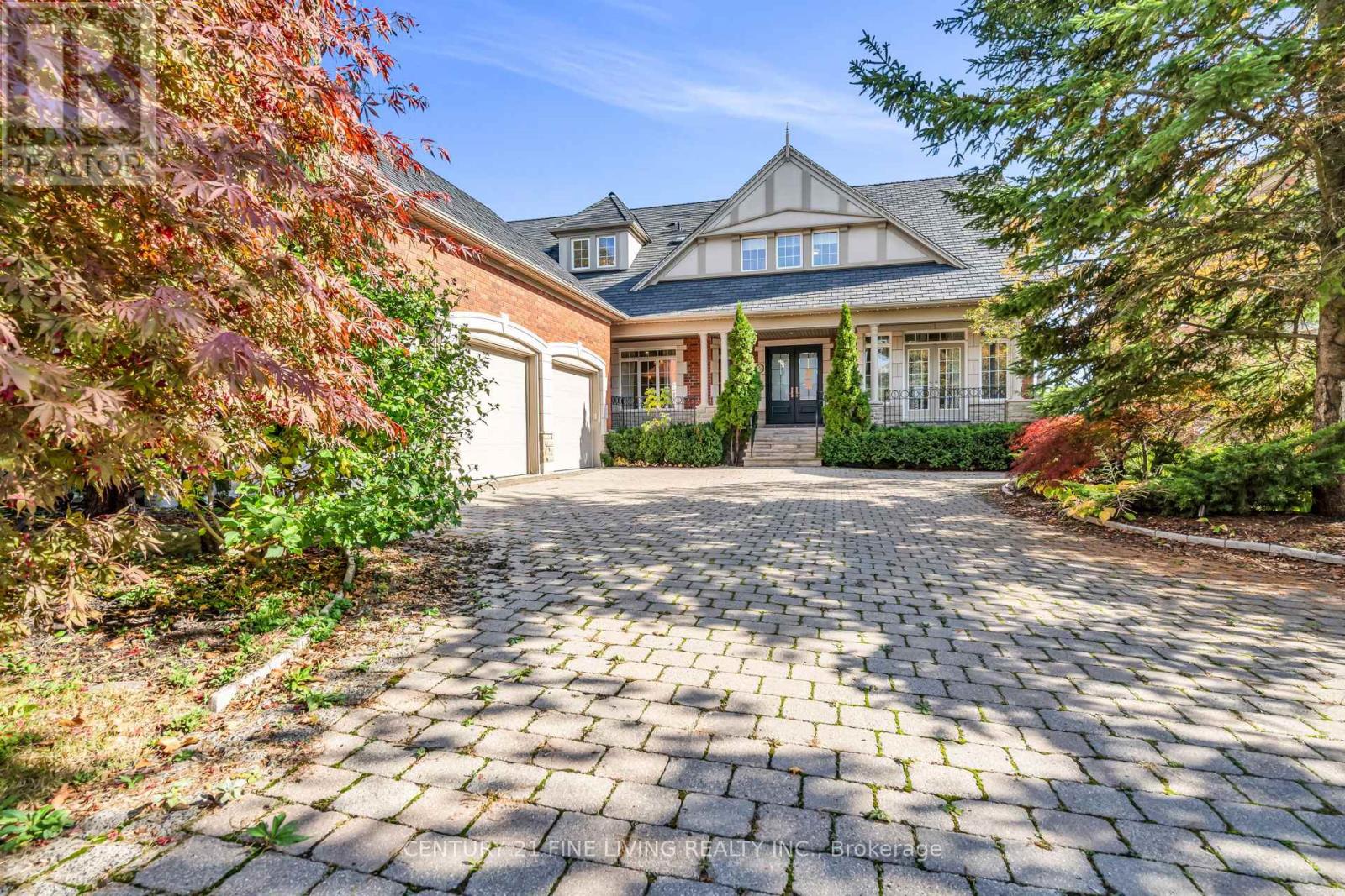 5 CLASSIC DRIVE, Brampton, Ontario