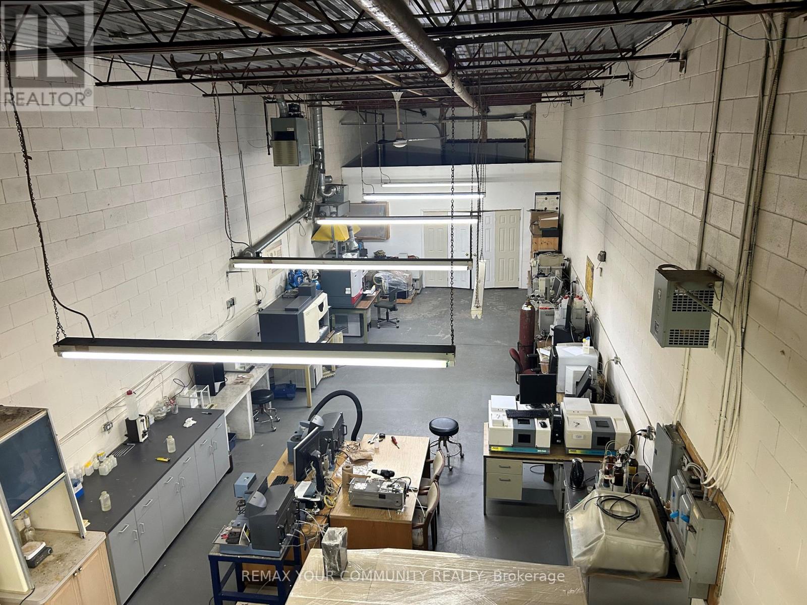 3 - 32 Goodmark Place, Toronto, Ontario  M9W 6J4 - Photo 4 - W12889224