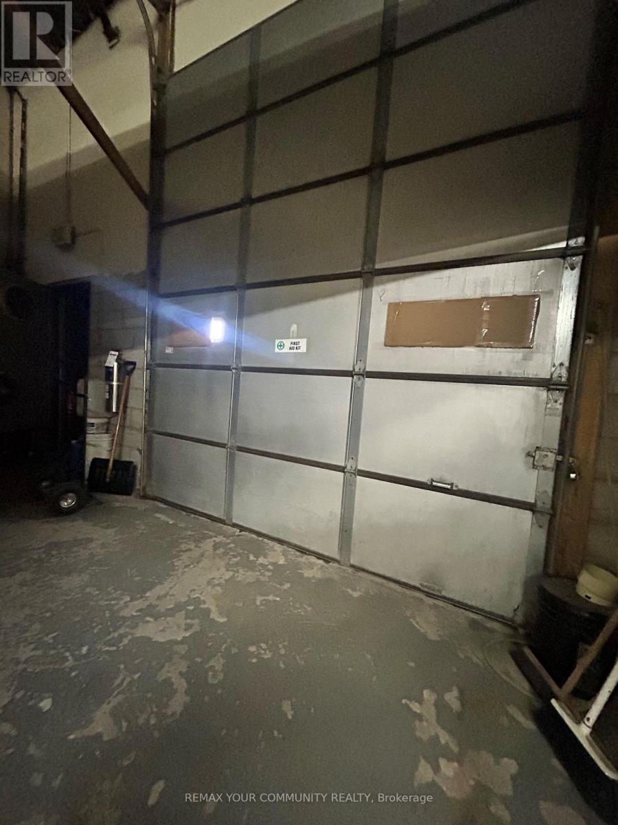 3 - 32 Goodmark Place, Toronto, Ontario  M9W 6J4 - Photo 6 - W12889224