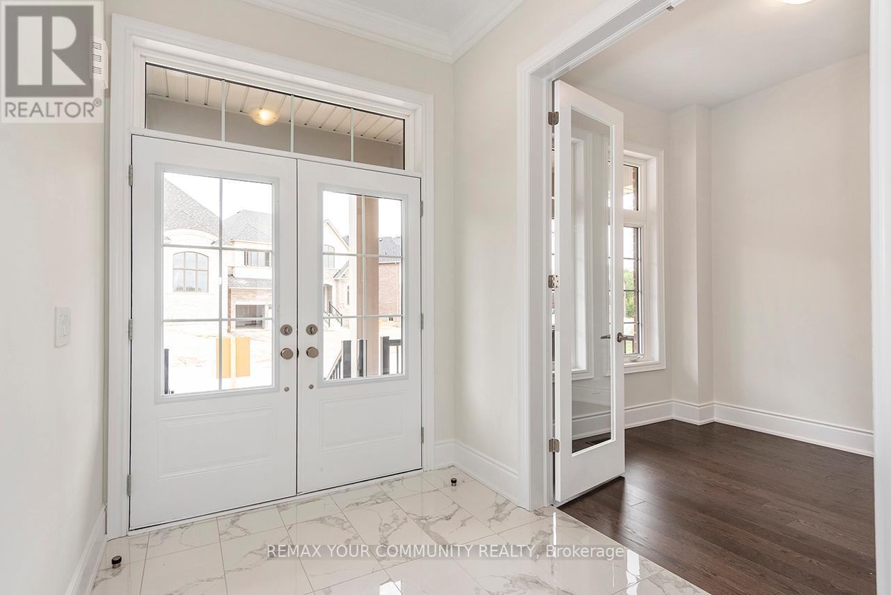 110 James Walker Avenue, Caledon, Ontario  L7C 4N1 - Photo 12 - W12889238