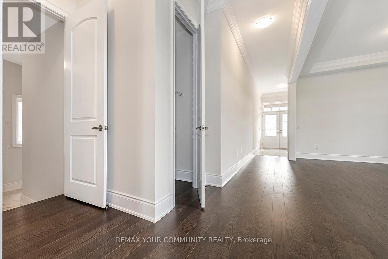 110 James Walker Avenue, Caledon, Ontario  L7C 4N1 - Photo 22 - W12889238