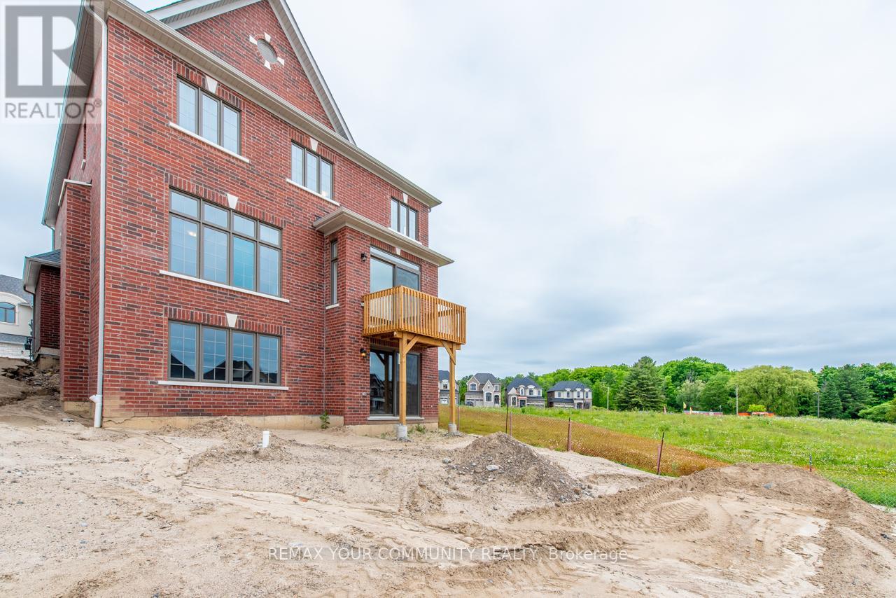 110 James Walker Avenue, Caledon, Ontario  L7C 4N1 - Photo 7 - W12889238