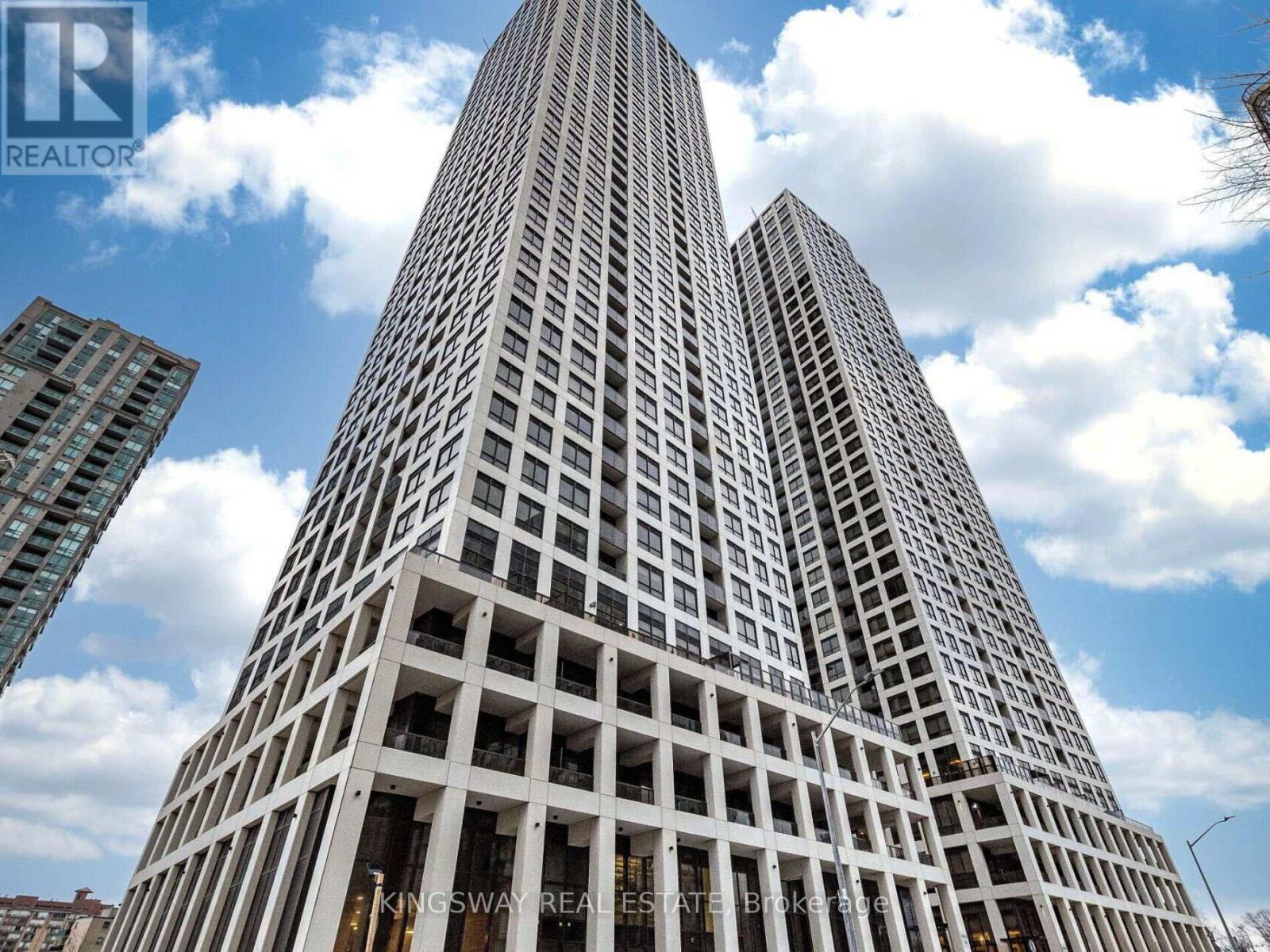 2105 - 30 Elm Drive, Mississauga, Ontario  L5B 0N3 - Photo 1 - W12889242