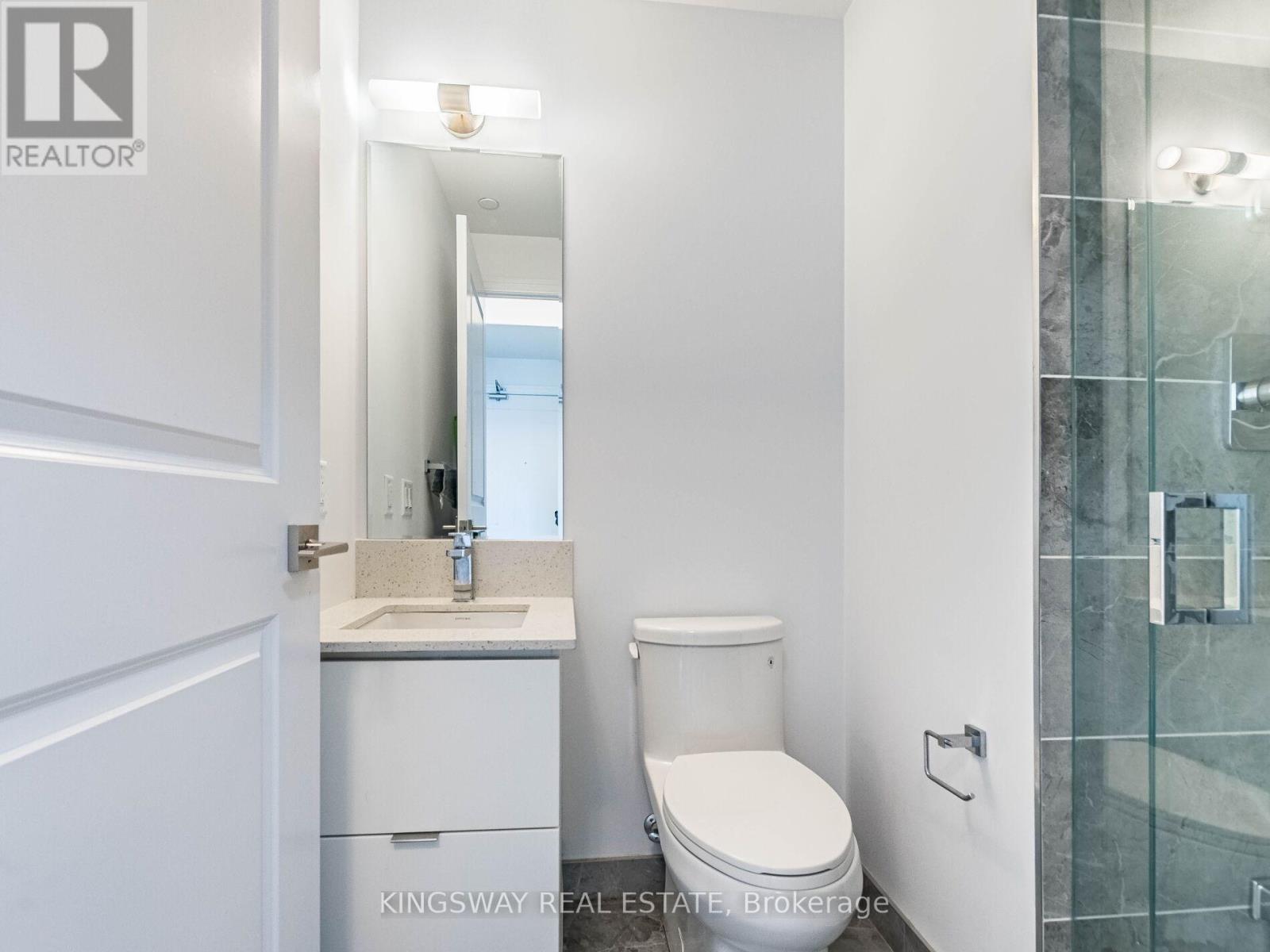 2105 - 30 Elm Drive, Mississauga, Ontario  L5B 0N3 - Photo 33 - W12889242