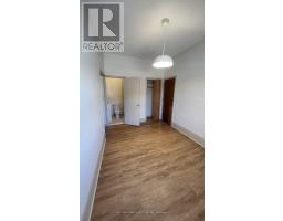 2 - 7 THOMAS STREET, Mississauga, Ontario