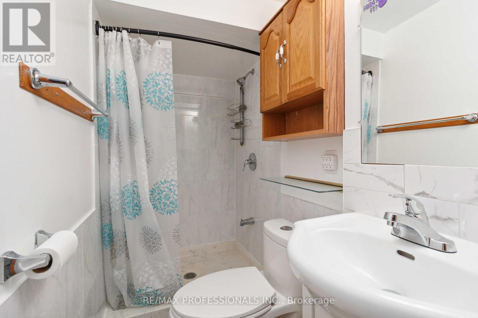 Lower - 3438 Woodhurst Crescent, Mississauga (Erin Mills), Ontario  L5L 1N4 - Photo 4 - W12889254