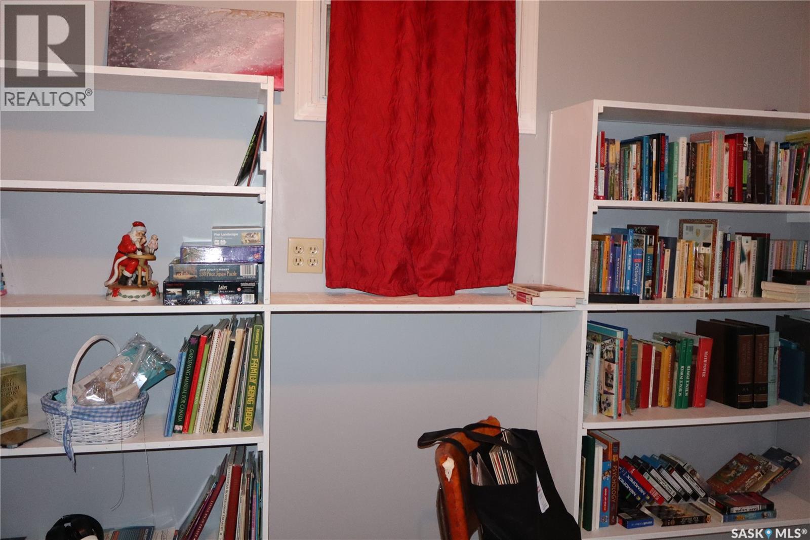 228 7th Avenue E, Gravelbourg, Saskatchewan  S0H 1X0 - Photo 37 - SK029737