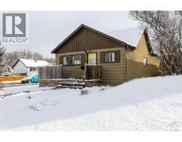 801 15 Street S, Lethbridge, Alberta