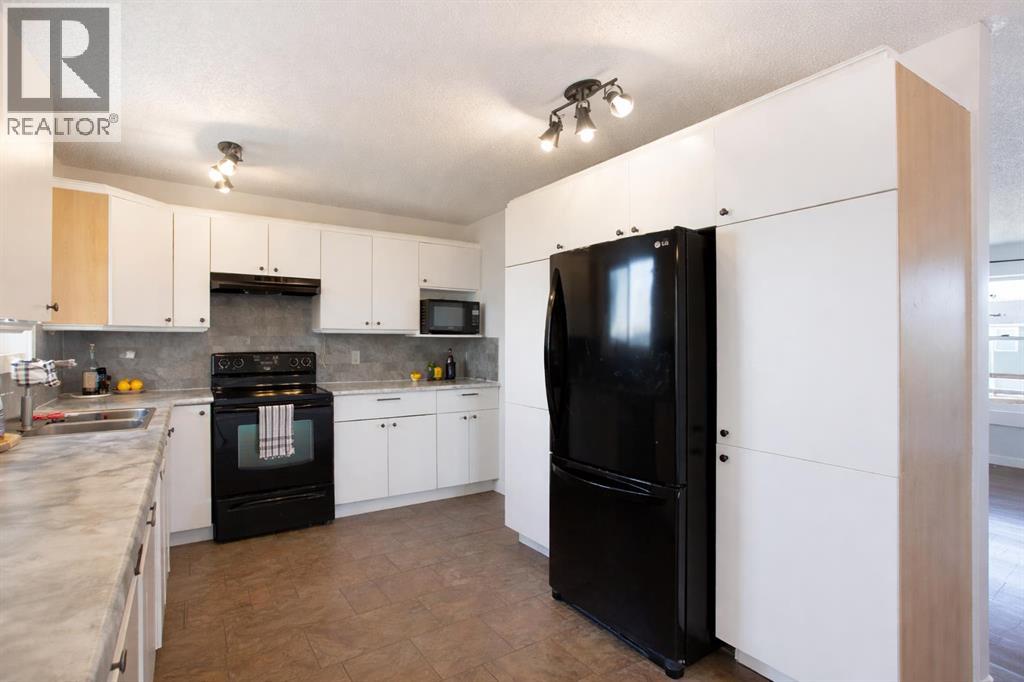 84 Big Springs Hill SE, Airdrie, Alberta  T4A 1L3 - Photo 7 - A2284142