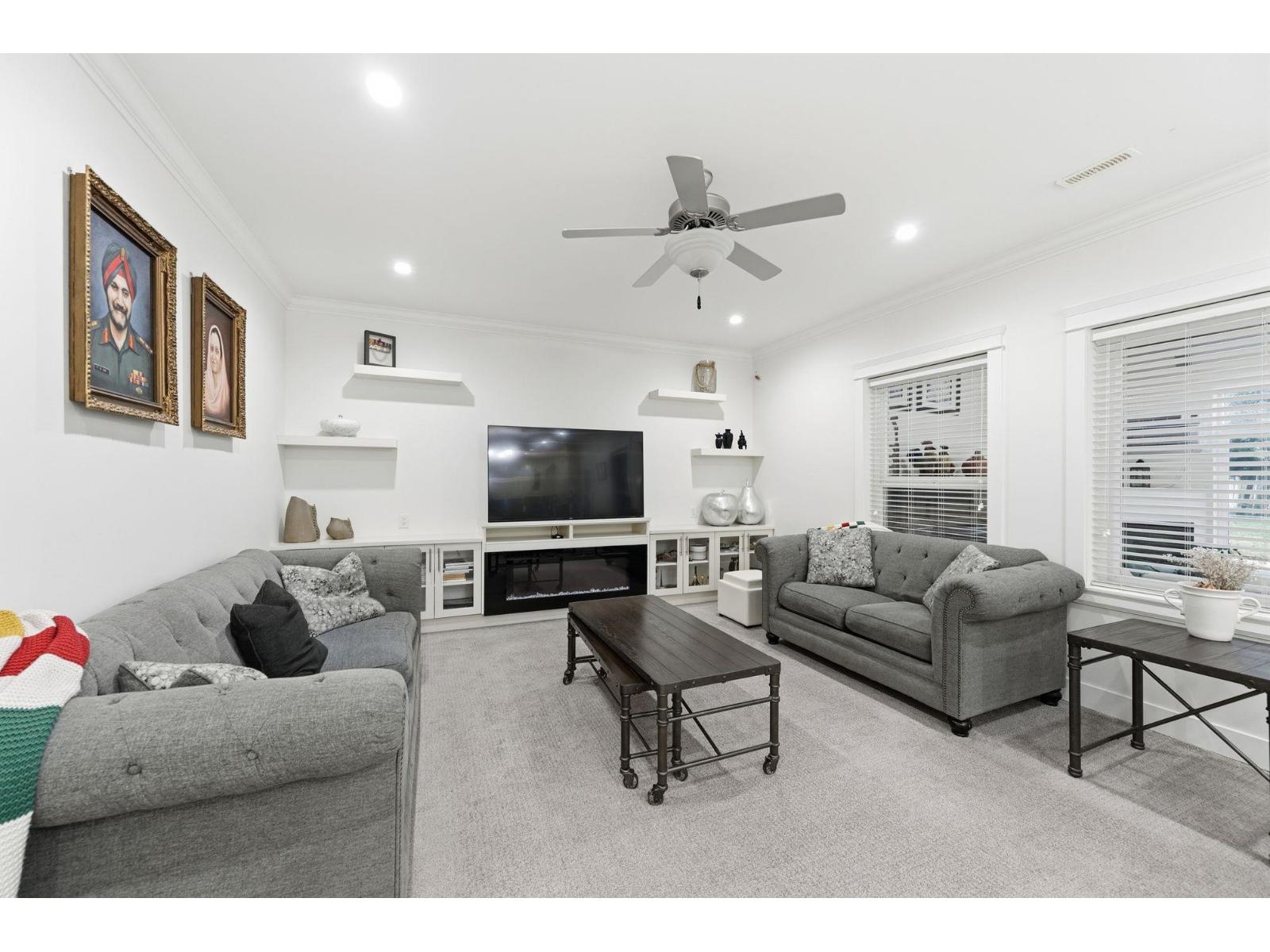 2365 264 Street, Langley, British Columbia  V4W 2L5 - Photo 11 - R3086092