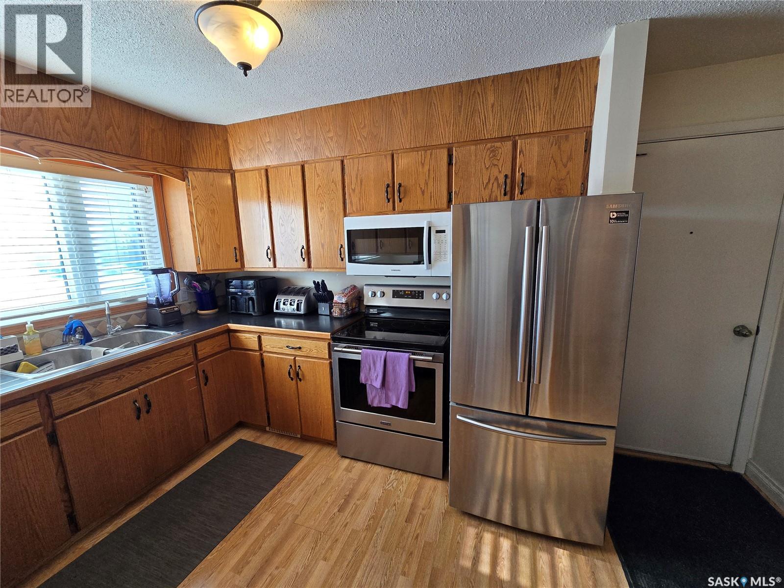 420 Martin Crescent, Sedley, Saskatchewan  S0G 4K0 - Photo 11 - SK030566