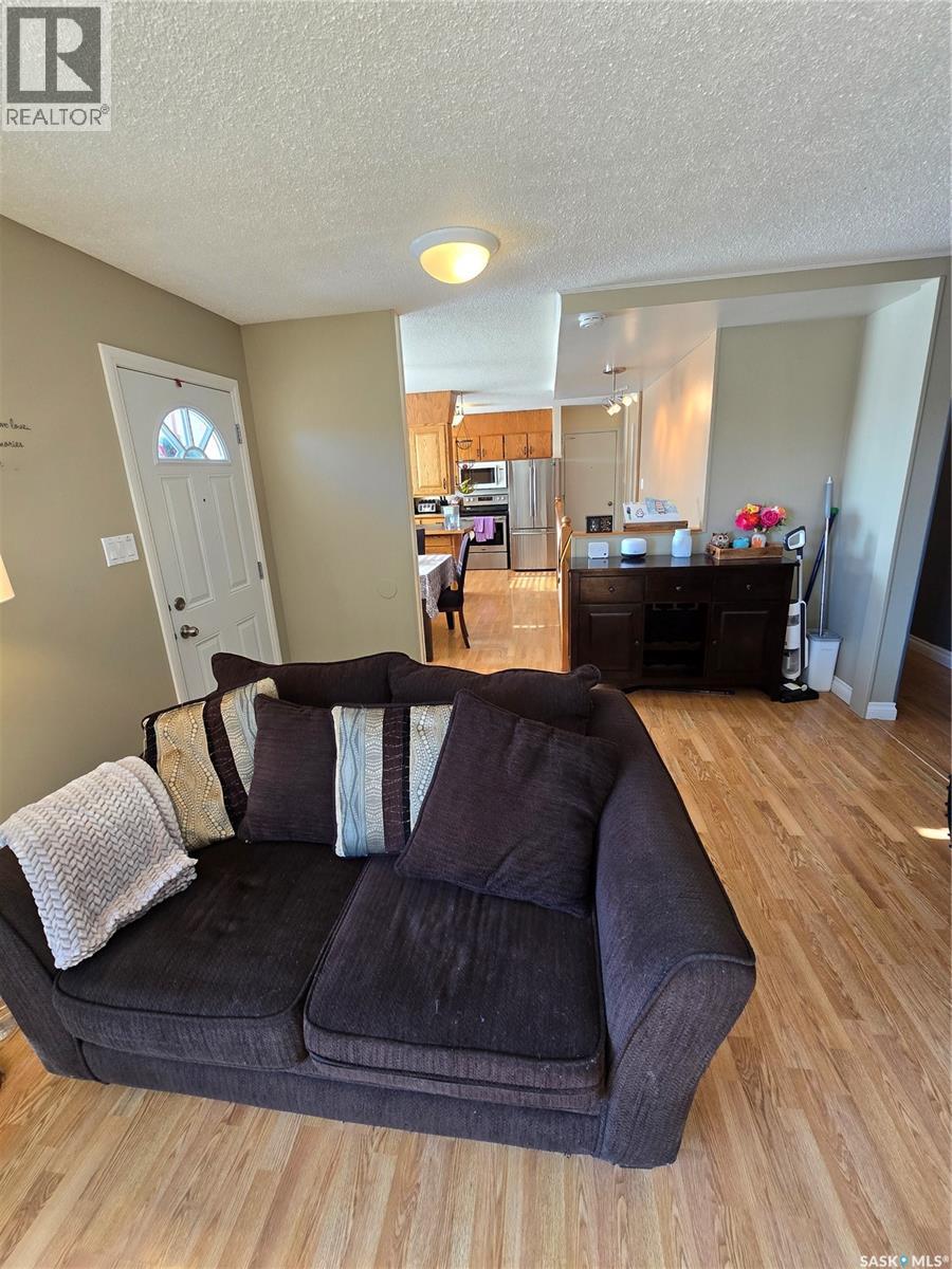 420 Martin Crescent, Sedley, Saskatchewan  S0G 4K0 - Photo 17 - SK030566