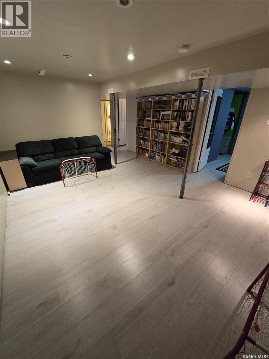 420 Martin Crescent, Sedley, Saskatchewan  S0G 4K0 - Photo 32 - SK030566