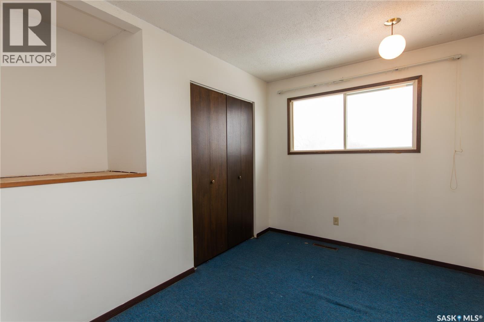 1902 95th Street, North Battleford, Saskatchewan  S9A 3C7 - Photo 11 - SK030537