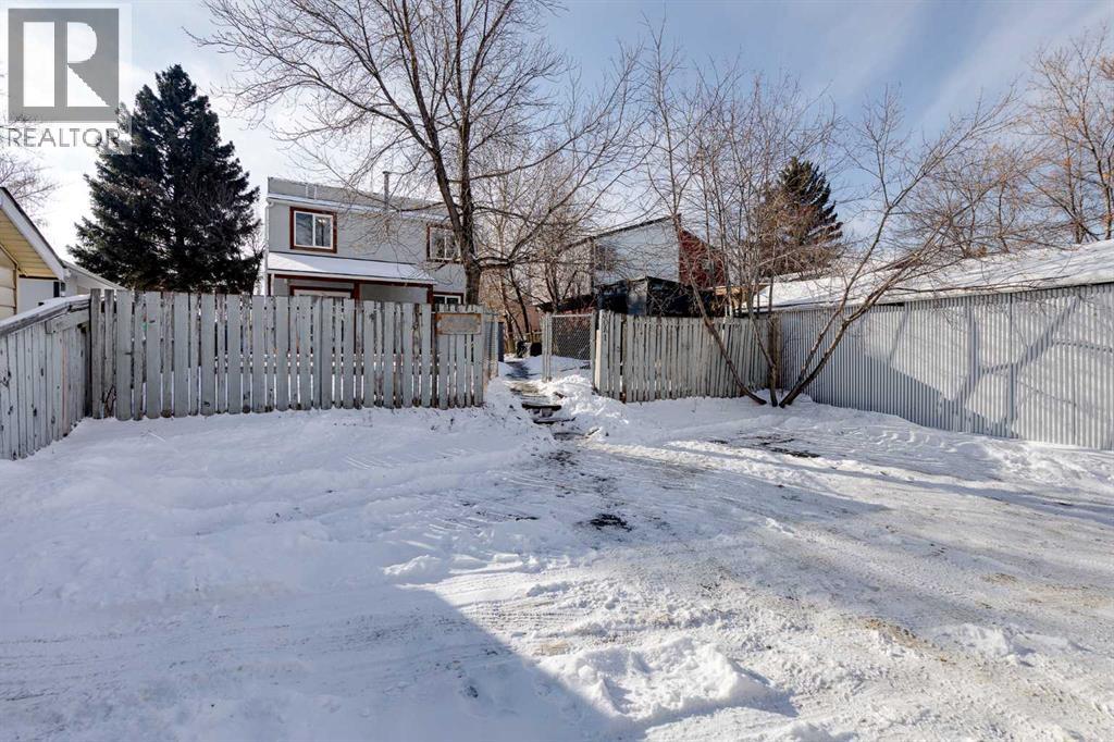 3011 32a Avenue Se, Calgary, Alberta  T2B 0J9 - Photo 39 - A2286776