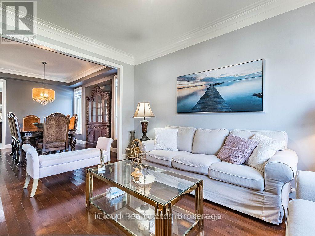 Photo 7 of 50 for 104 Staffordshire Court