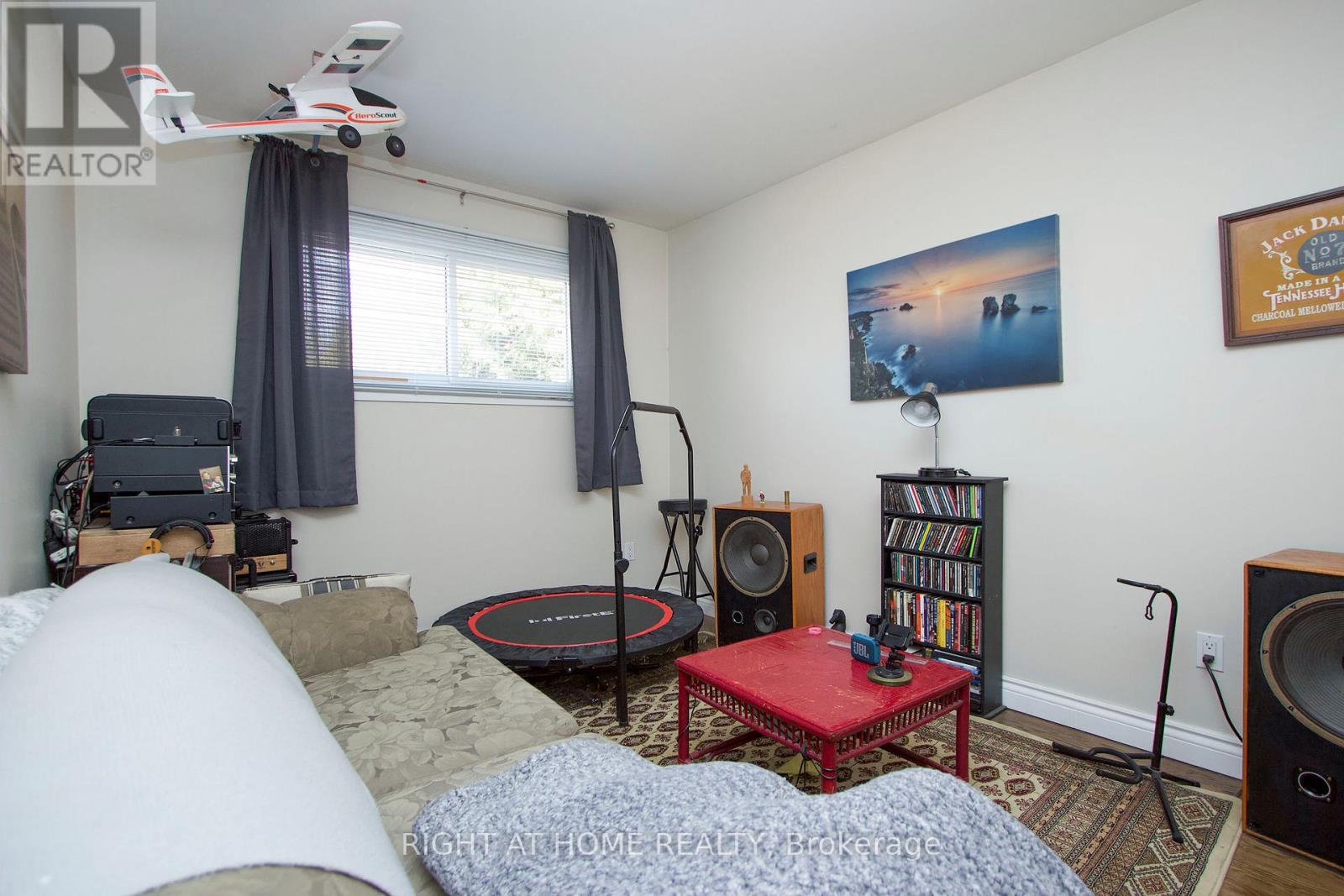 22 Sunset Road, Clarington, Ontario  L1C 2E6 - Photo 12 - E12889344