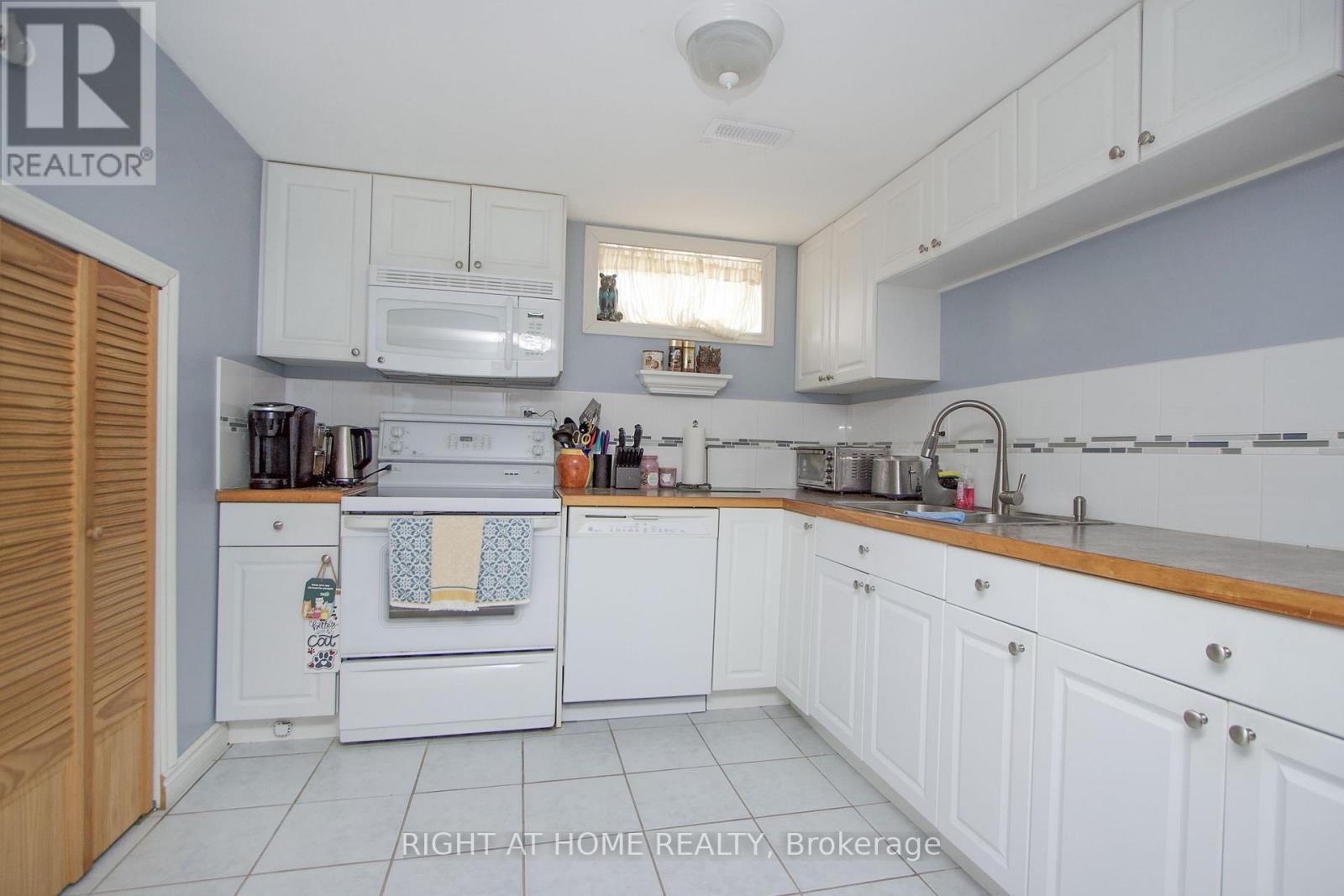 22 Sunset Road, Clarington, Ontario  L1C 2E6 - Photo 19 - E12889344