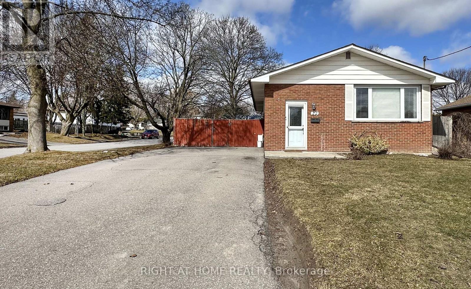 22 Sunset Road, Clarington, Ontario  L1C 2E6 - Photo 2 - E12889344